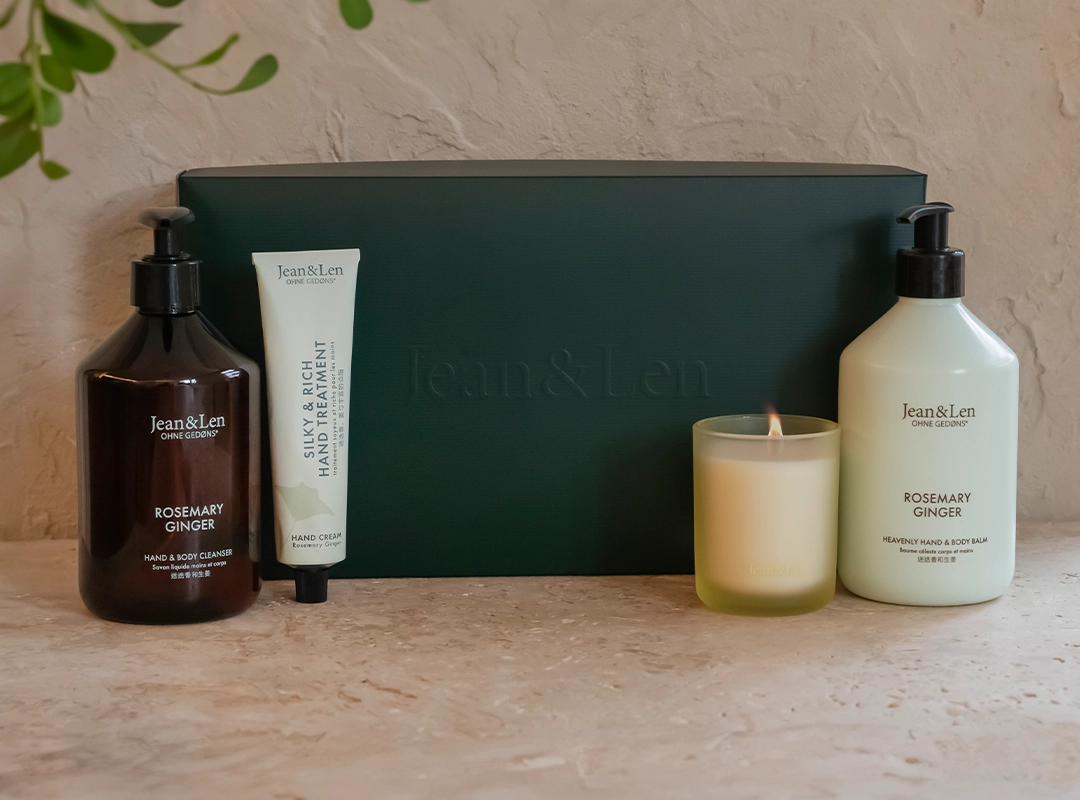 Geschenkset Rosemary/Ginger mit Cleanser, Handcreme, Kerze und Handbalm.